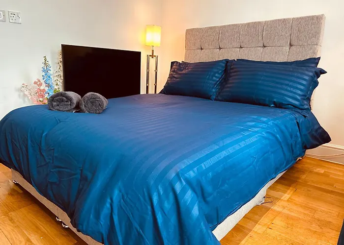 Stunning One Bedroom Studio Flat